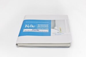 Kylie Draw Mac Waterproof Back ea